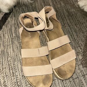 Esprit Women's Tan Sandals